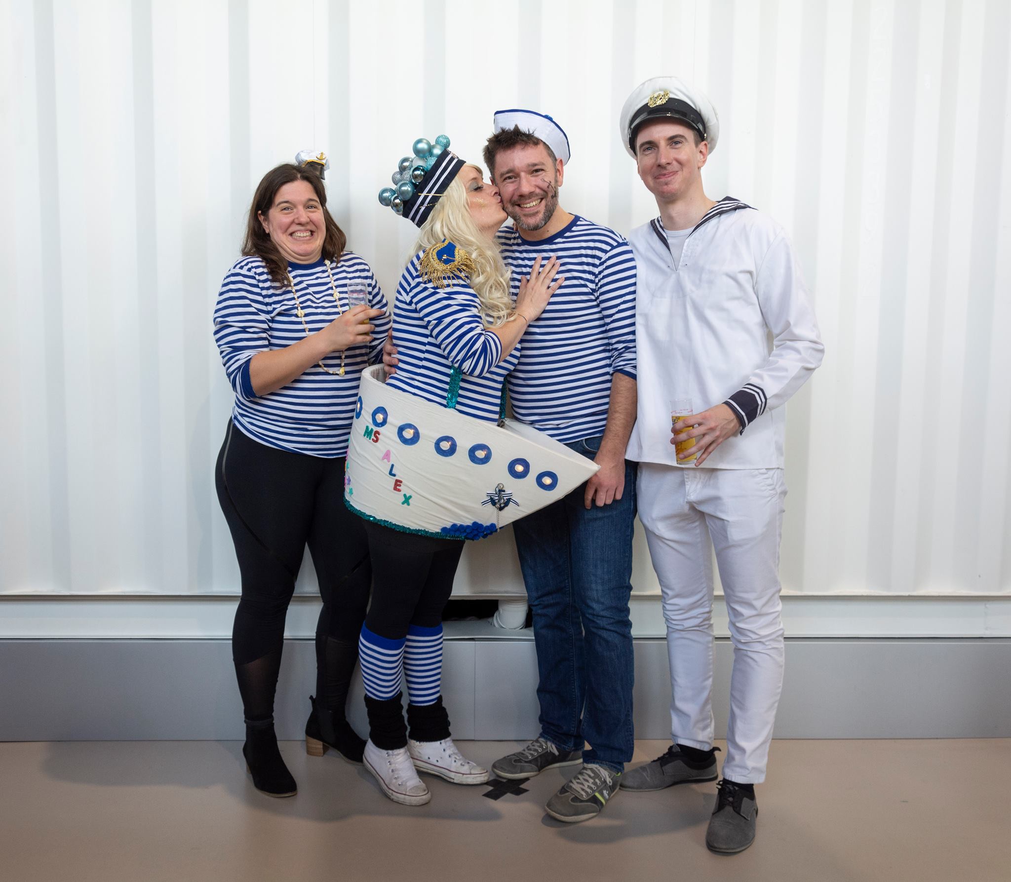 photo group picture dreifrom employee dressed up