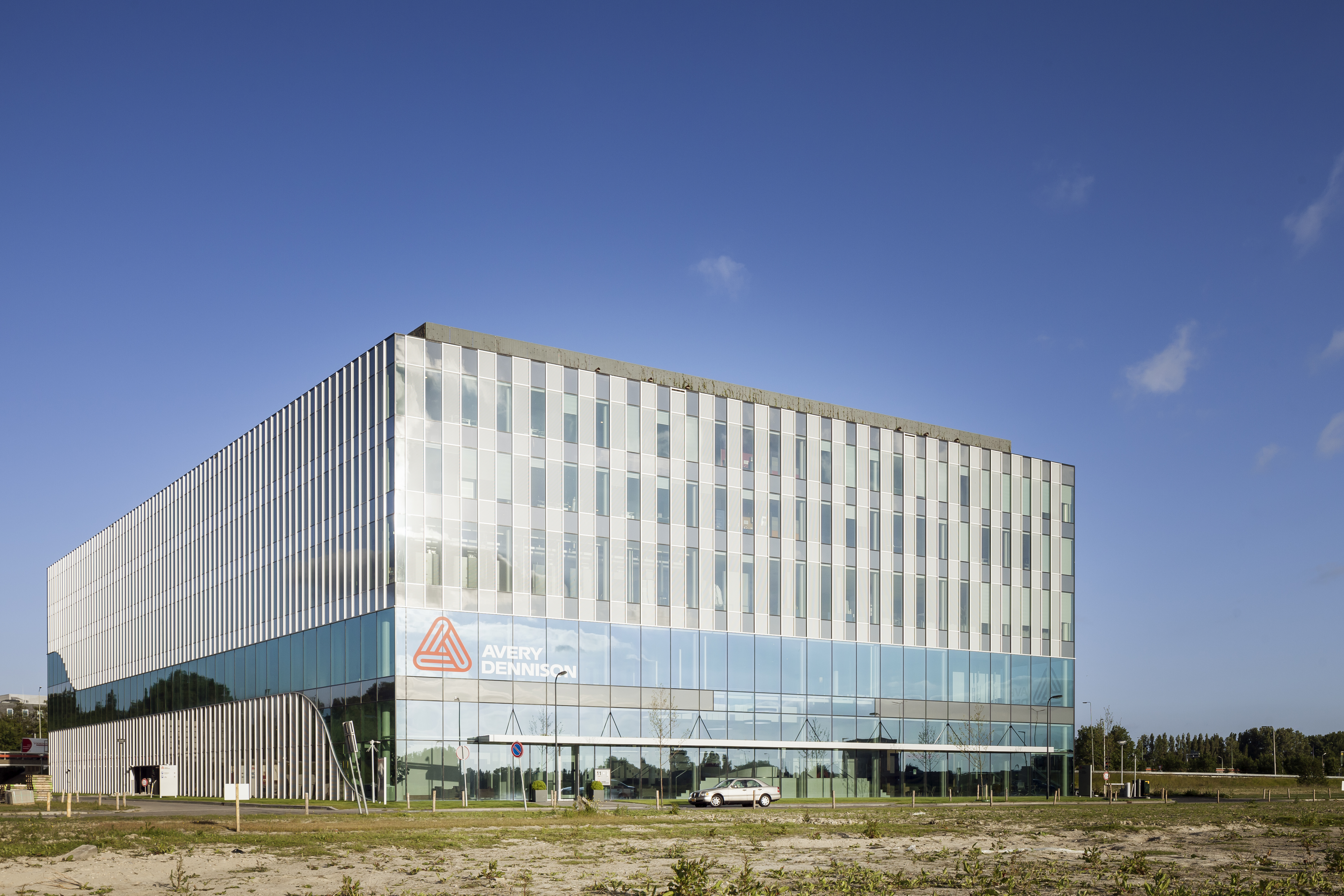 Exterior view of the company building Avery Dennison