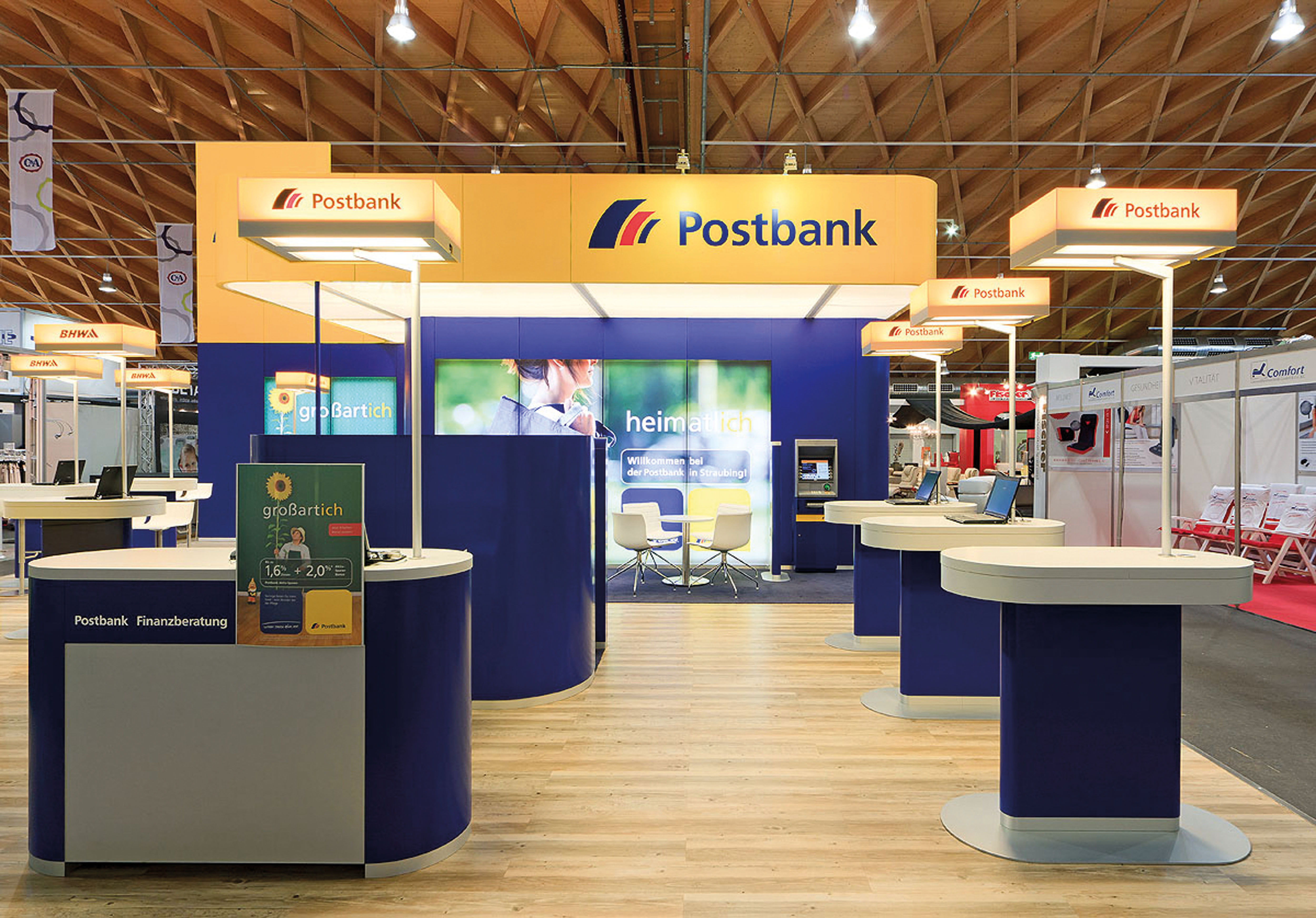Exhibition stand resembles a Postbank branch